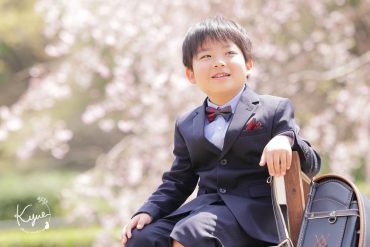 %e6%a1%9c%e3%82%b7%e3%83%bc%e3%82%ba%e3%83%b3%e3%81%ae%e6%96%b0%e5%85%a5%e5%ad%a6%e6%92%ae%e5%bd%b1%e3%80%9c%e5%85%ab%e7%8e%8b%e5%ad%90%e3%83%ad%e3%82%b1%e3%83%bc%e3%82%b7%e3%83%a7%e3%83%b3%e3%80%9c